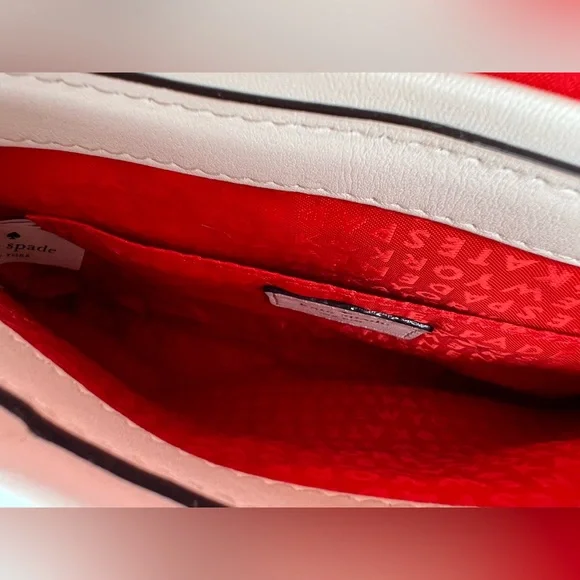 Kate Spade New York Astor Quilted White Leather Chain Crossbody Logo Bag - Picture 12 of 14